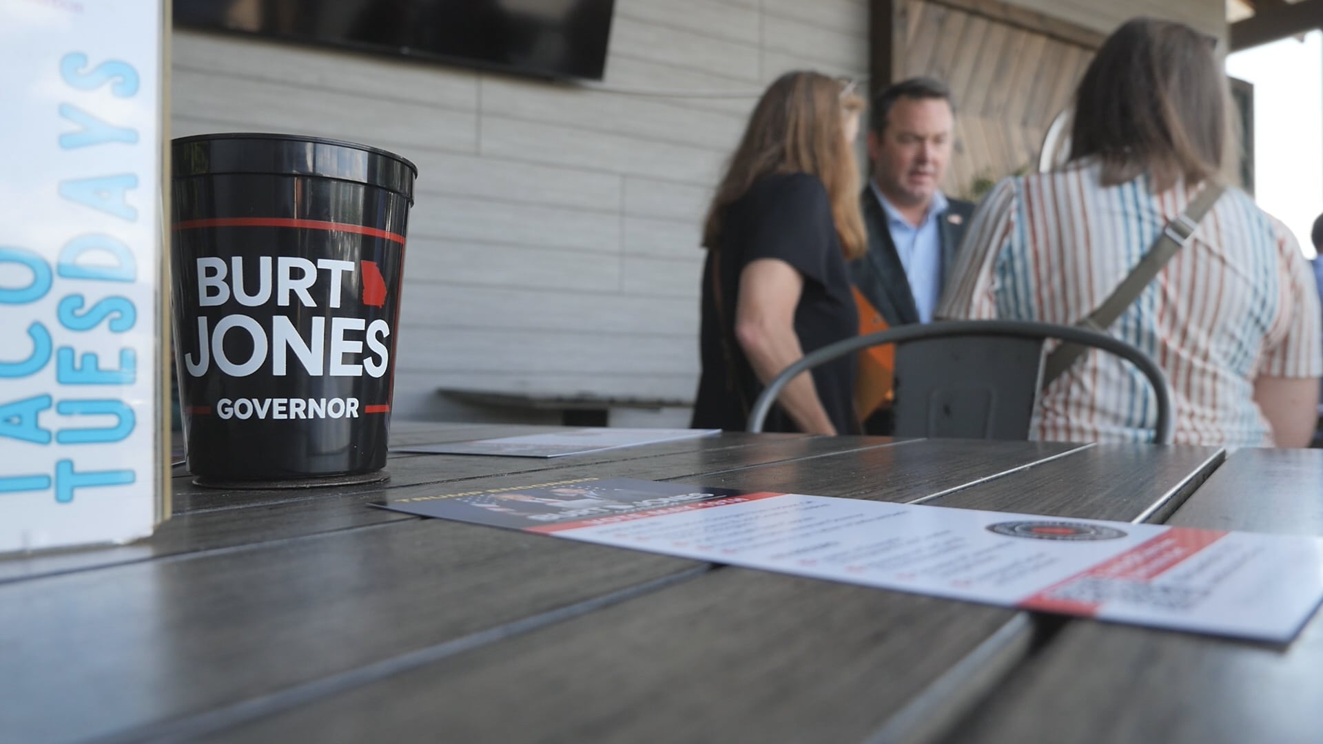 Burt Jones campaigns in Pooler ahead of GOP gubernatorial runoff