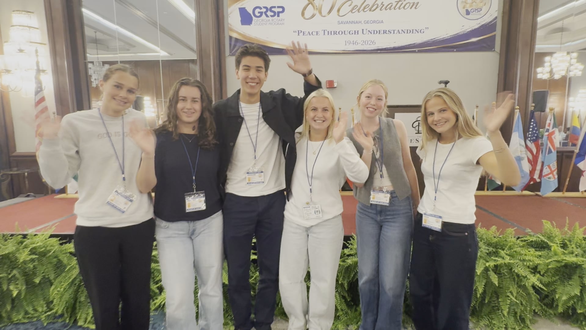 Savannah welcomes 40 students from around the world