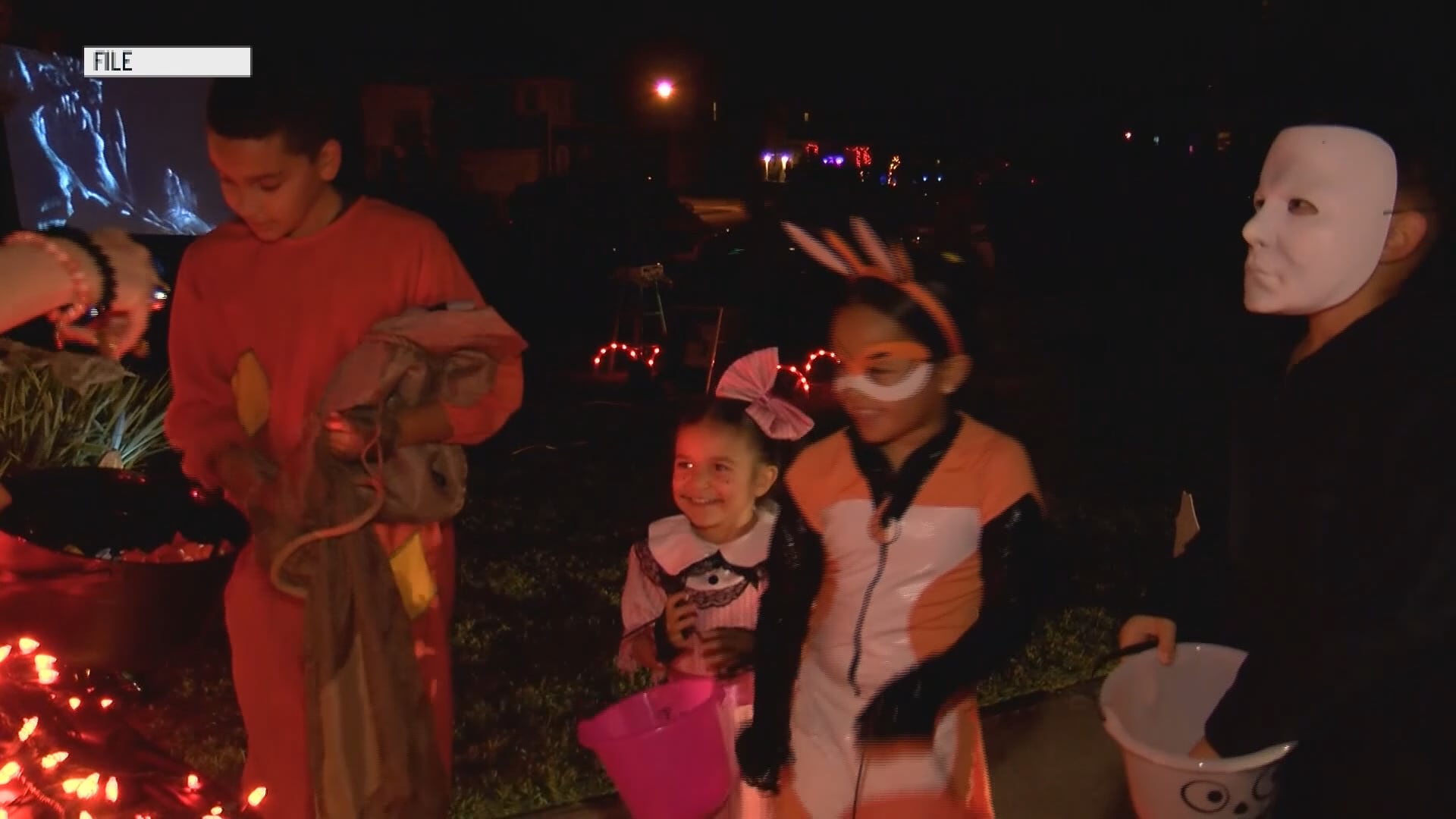 Health consultant shares Halloween safety tips for trick-or-treaters