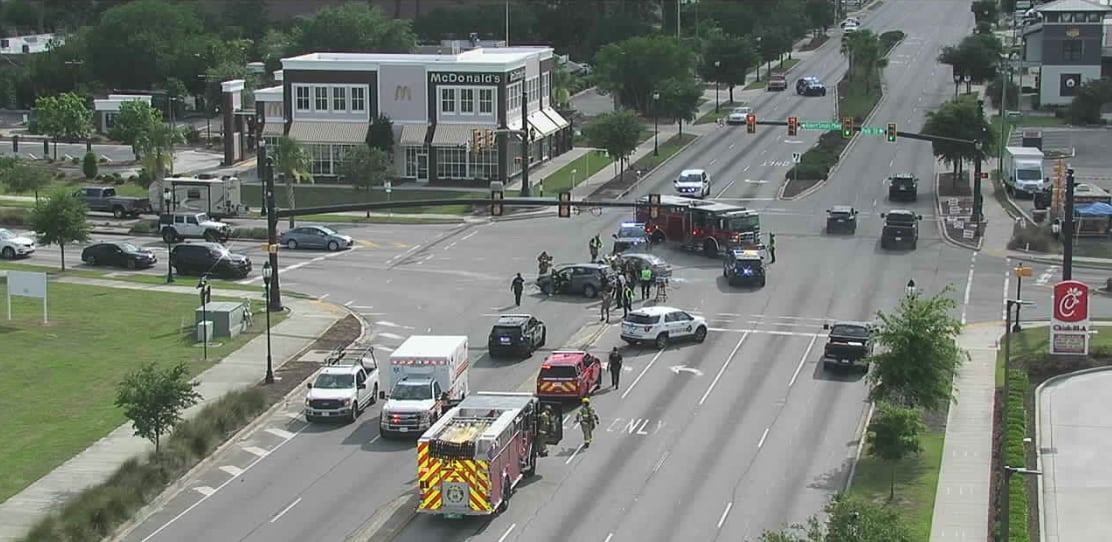 Crash at Boundary St. and Robert Smalls Parkway causing delays on Sunday