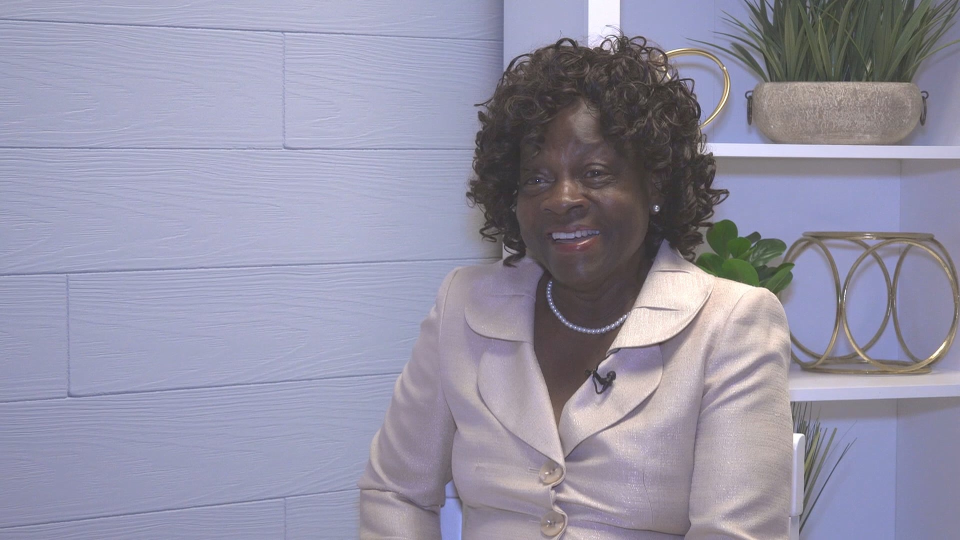 Democrat Joyce Marie Griggs campaigns in Georgia’s 1st Congressional District runoff