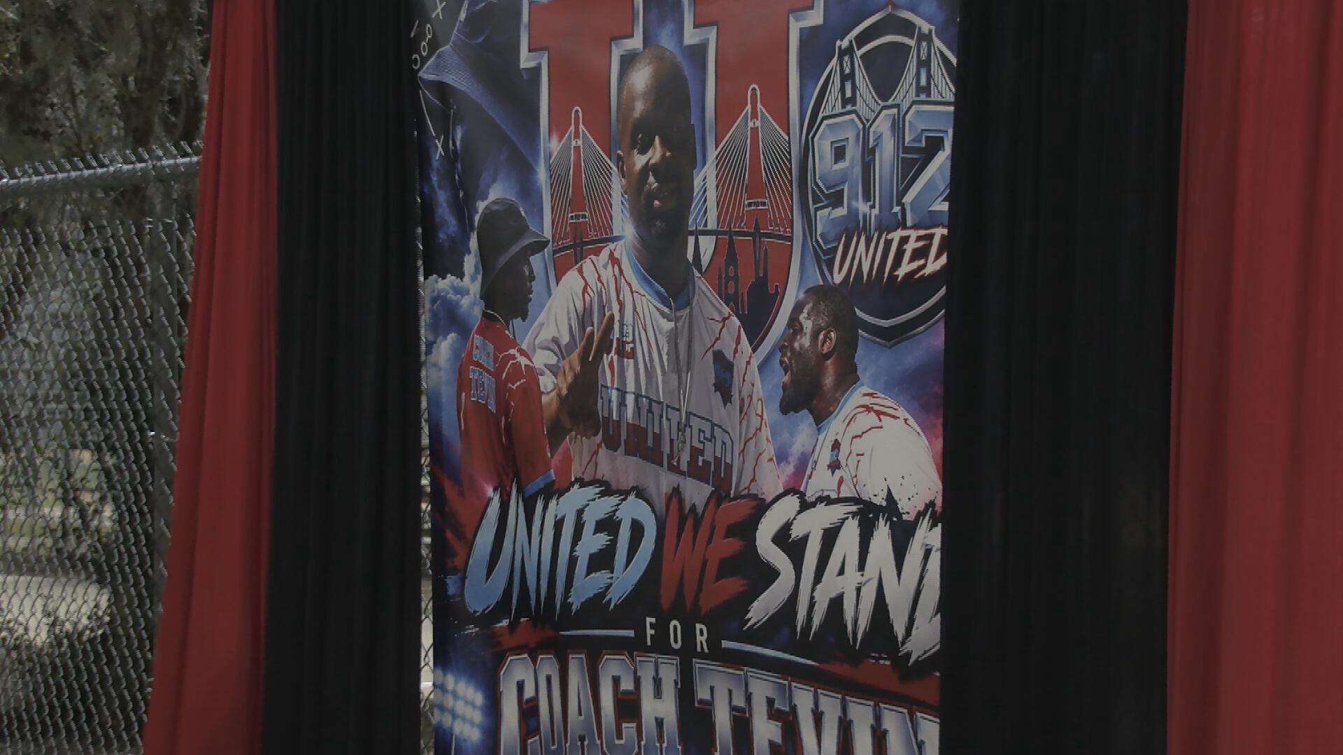 ‘A Light for Tevin’, hundreds gather to honor life and memory of beloved father, football coach in Savannah 