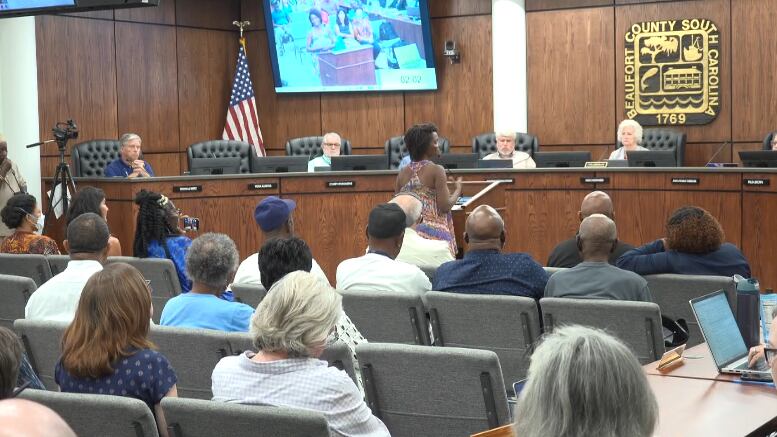 St. Helena Island residents pack council meeting to fight renewed golf course push