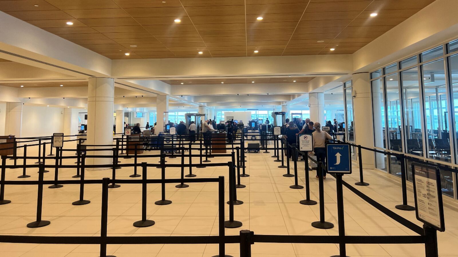Savannah/Hilton Head International Airport officially opens new