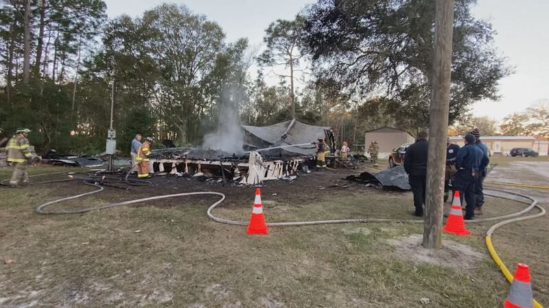 County Rd 121 Fire Fire destroys home, displaces 5 in Long County
