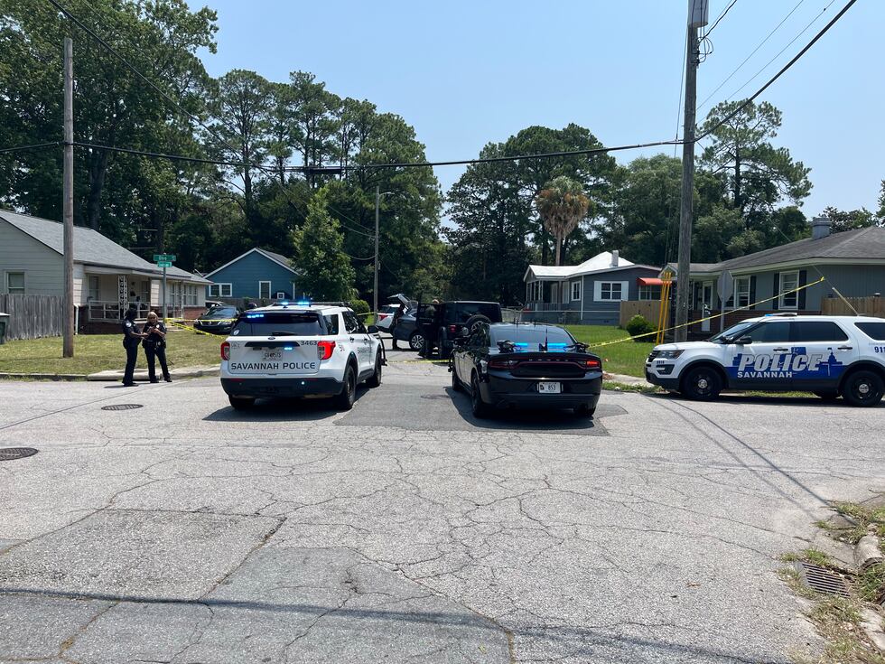 Police chase ends in crash in the area of Louisiana Ave.