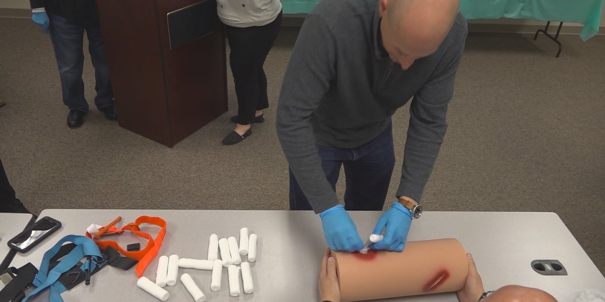 Could you save a life? Free Savannah class teaches critical bleeding ...