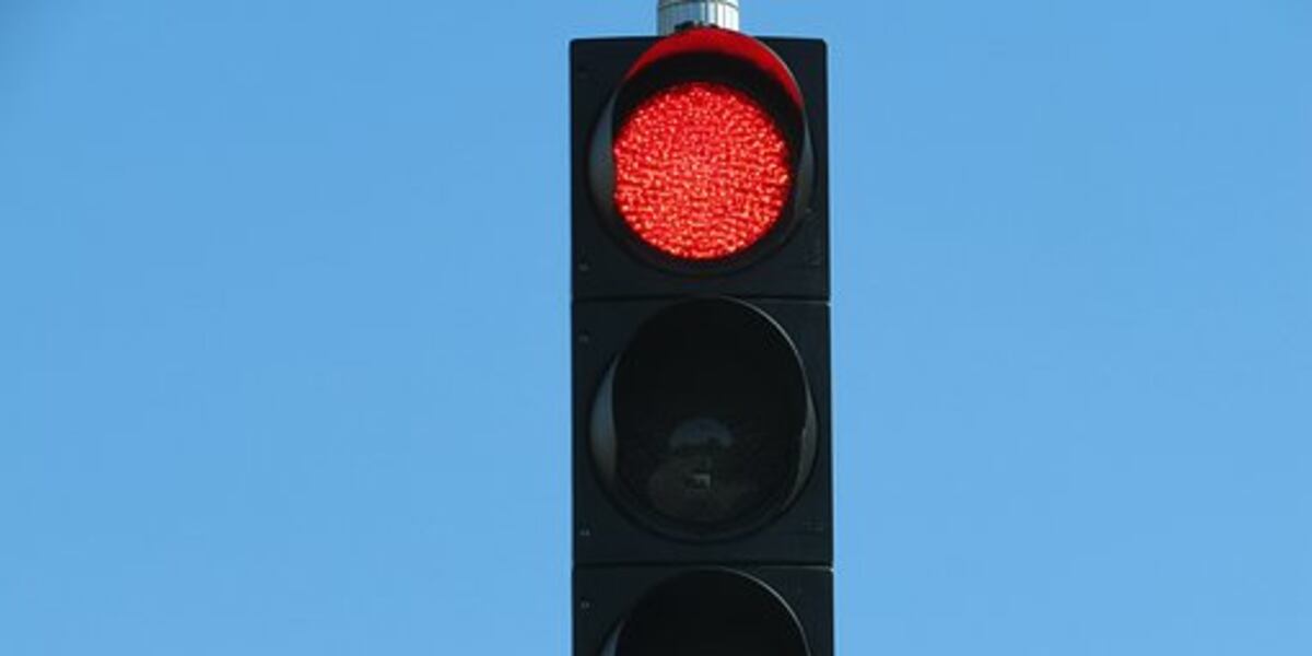 New traffic signals on Louisville Road at U.S. 17 off-ramp