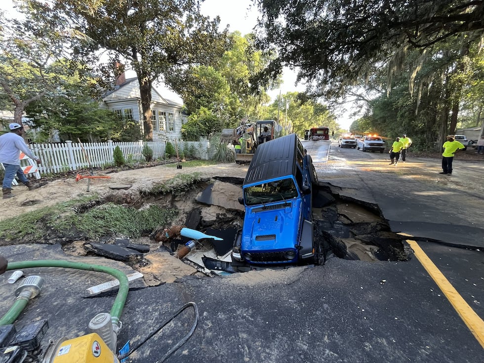 Sinkhole on Bee Road