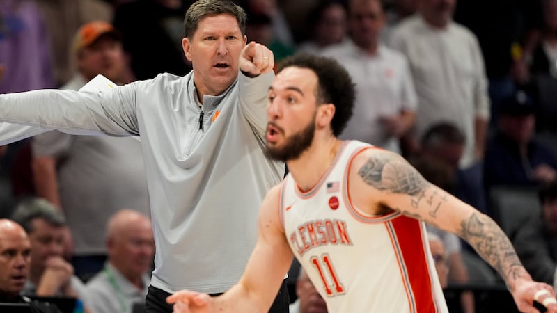Clemson, HC Brad Brownell finalizing new deal on the eve of NCAA Tournament