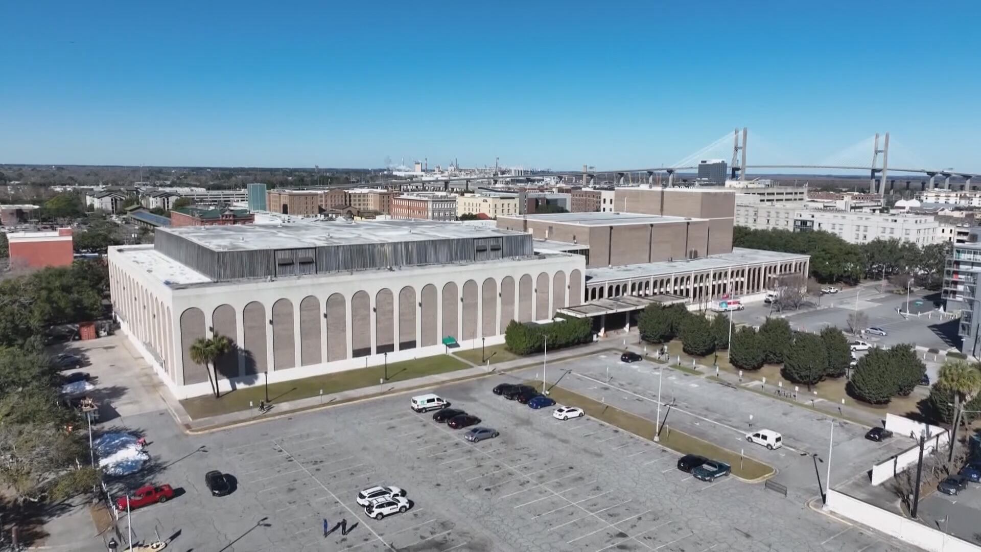 В Саванне пройдет церемония прощания со старым ареной Civic Center перед сносом