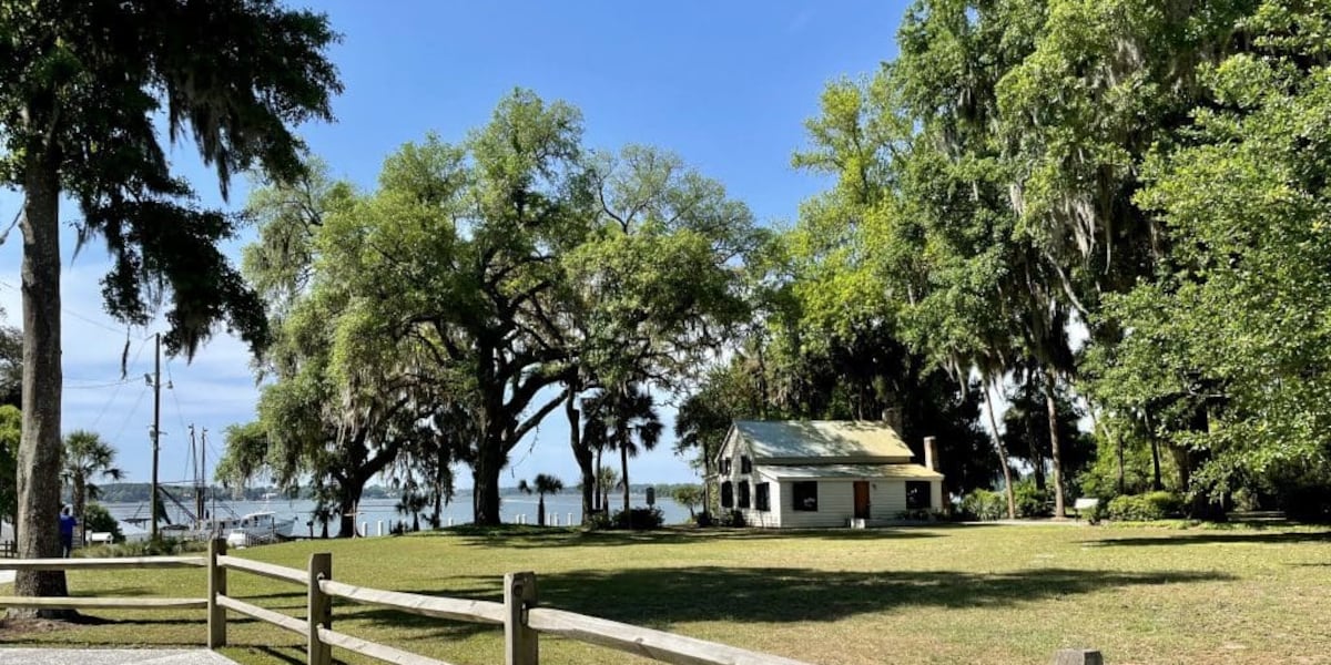 Bluffton Oyster Factory Park Hour