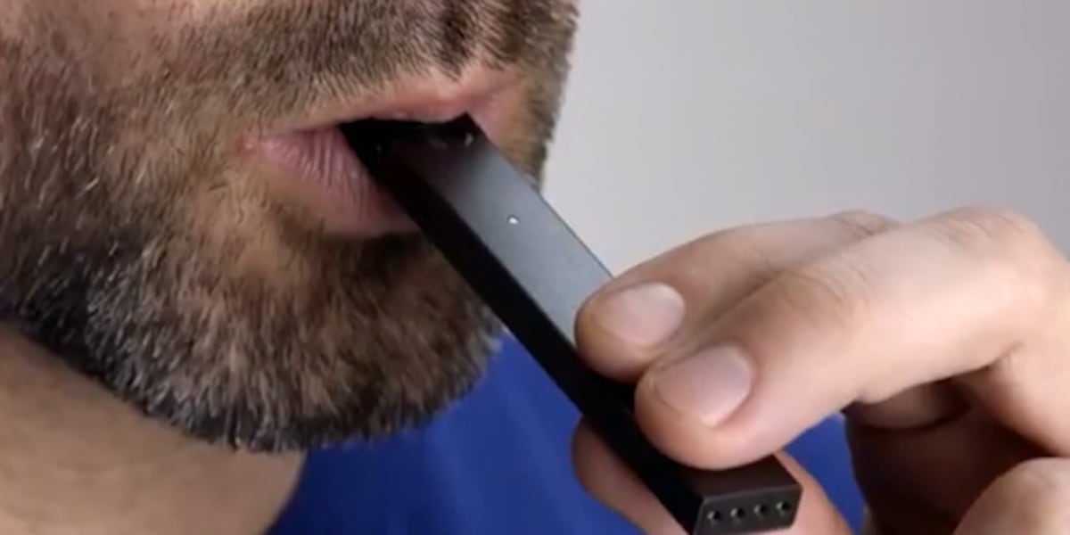Doctors warn about dangers of vaping during lung cancer awareness month